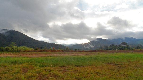 被女生拒绝后还要追吗